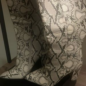 NEVER WORN Anaconda Heeled Boots